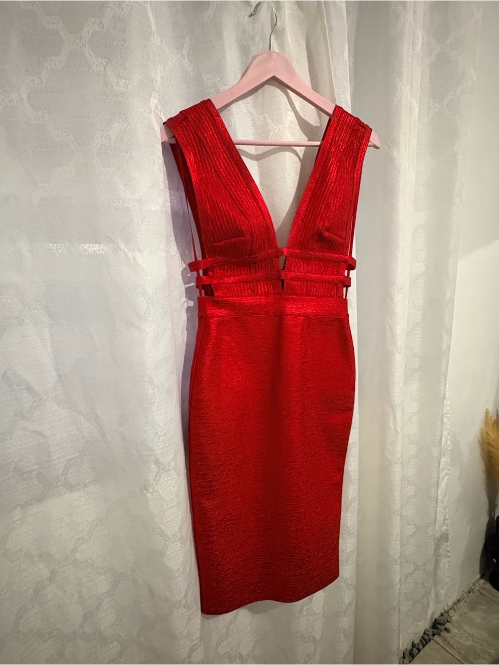 bebe Red Plunging V-Neck Strappy Waist Cocktail Dress